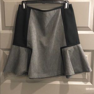 DKNY Gray Flannel Skirt Size 6 NWOT